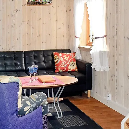 8 Person In Ferienhaus Frei