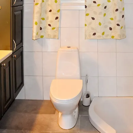 8 Person In *
